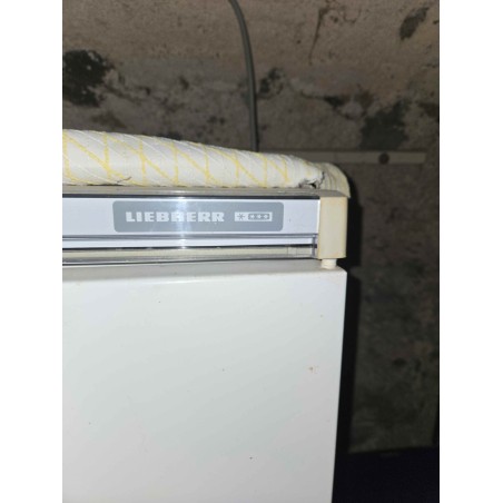 Frigidaire cave