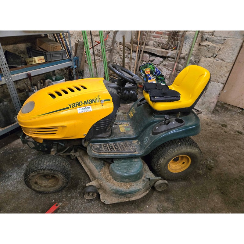 Tracteur tondeuse 3 lames - Yard Man AP 6220 K