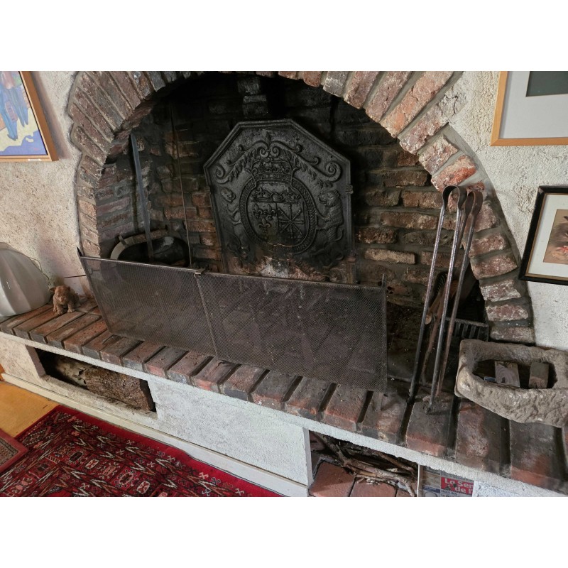 Grille de protection cheminée